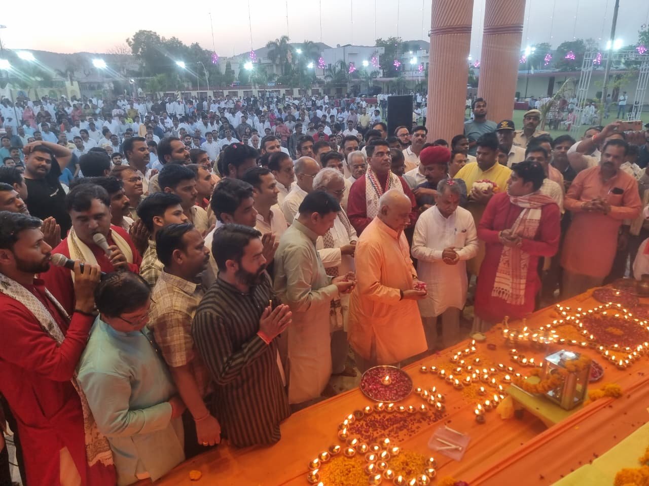 टोंक से एस रहमान कि रिपोर्ट।राज सेवा से देश सेवा की घोषणा , सनातन धर्म के प्रचार का संकल्प।